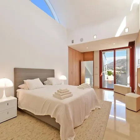 Dom wakacyjny House Pentri Milla De Oro Private Pool 14-16guests